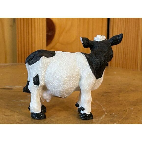Spotted Friesian Cow Figure 2.5" X 2.5”  (8175) - Picture 3 of 6